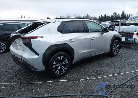 2025 Toyota Bz4X Xle из США, поврежденный, VIN JTMAAAAA7SA073829